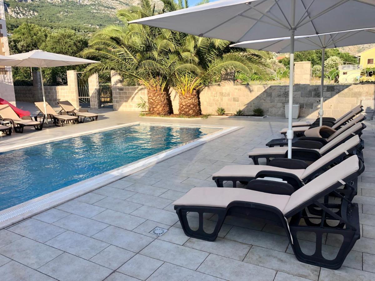 Villa Dolphin Apartments Petrovac Extérieur photo