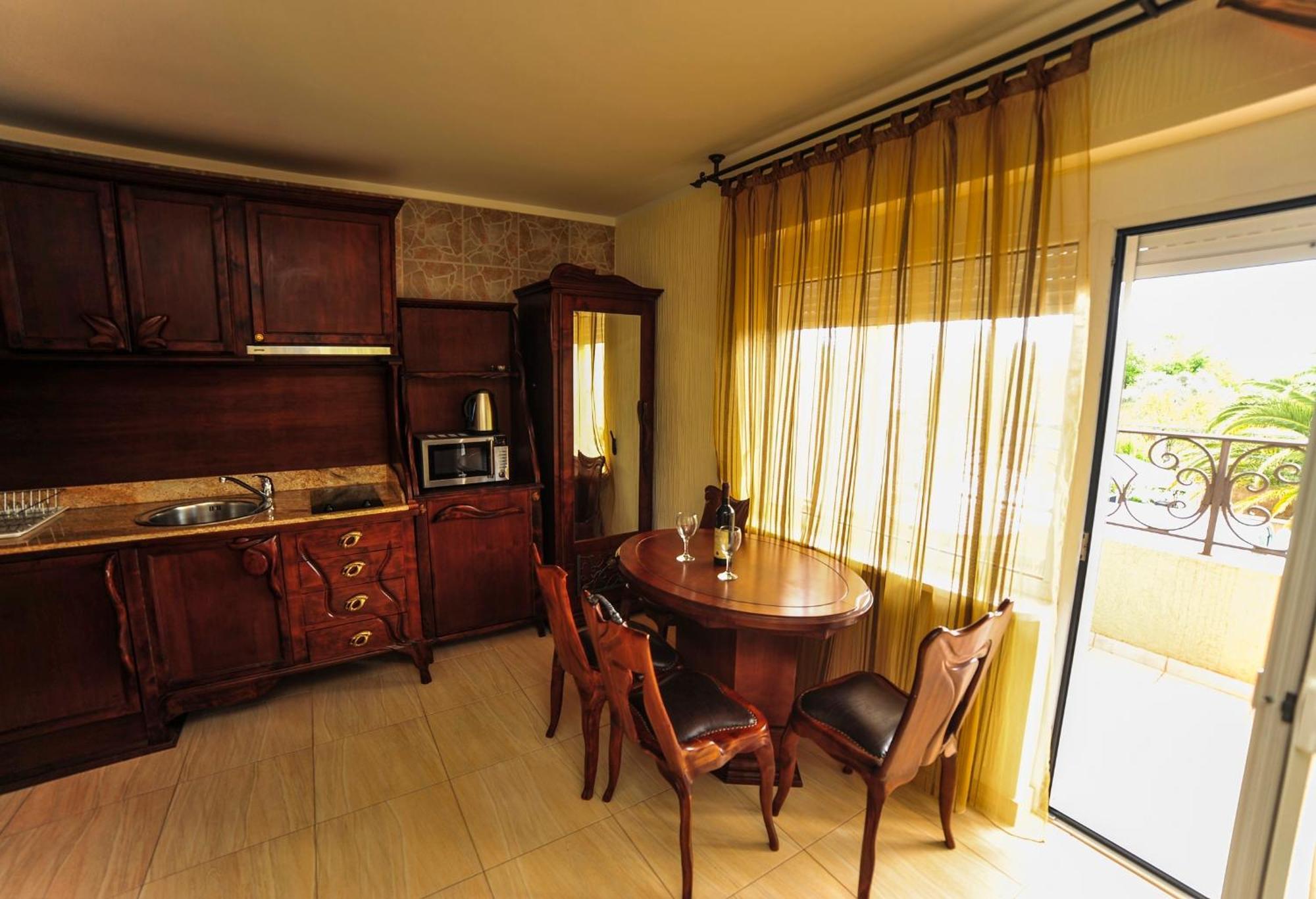 Villa Dolphin Apartments Petrovac Chambre photo