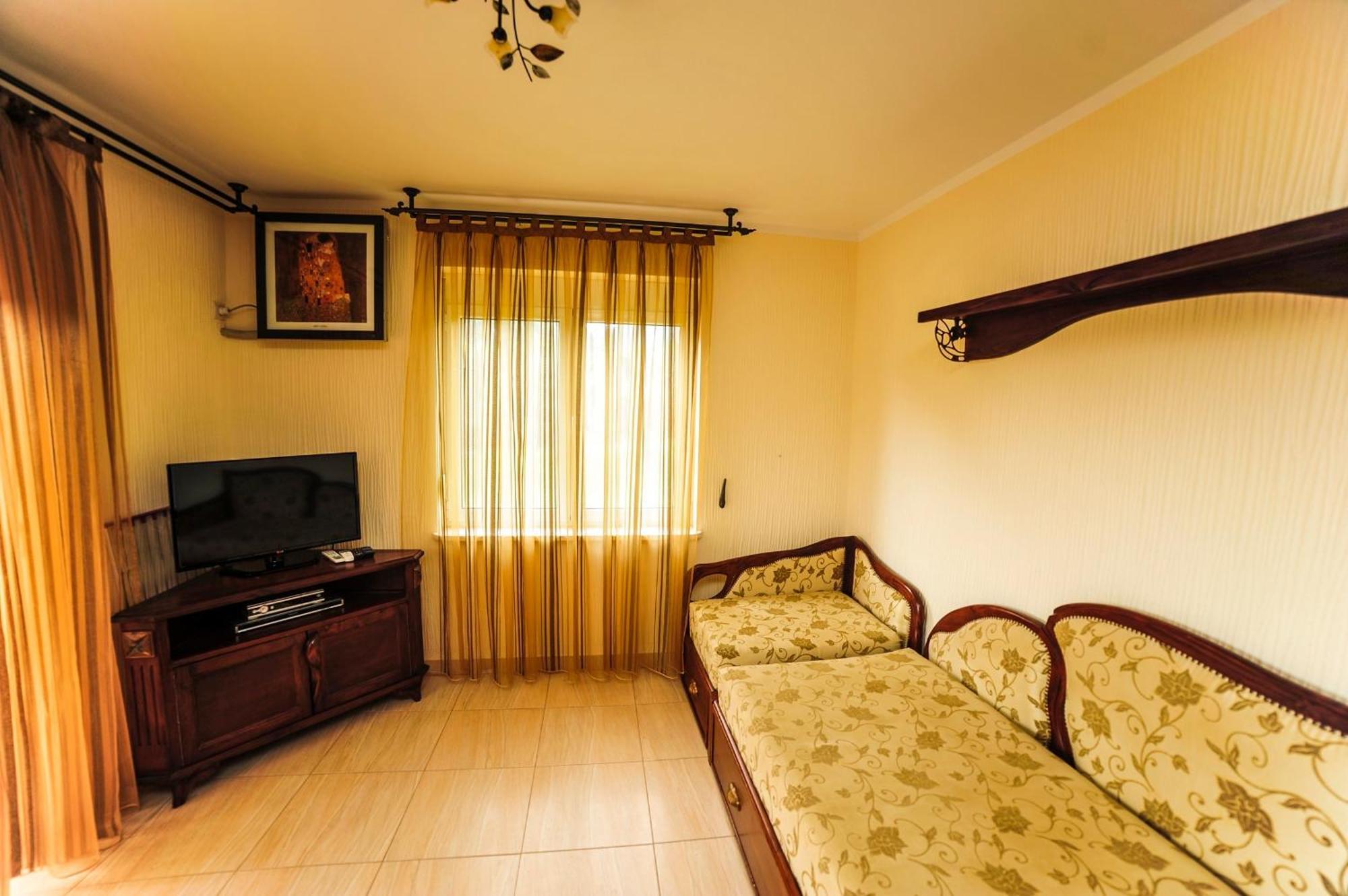 Villa Dolphin Apartments Petrovac Chambre photo