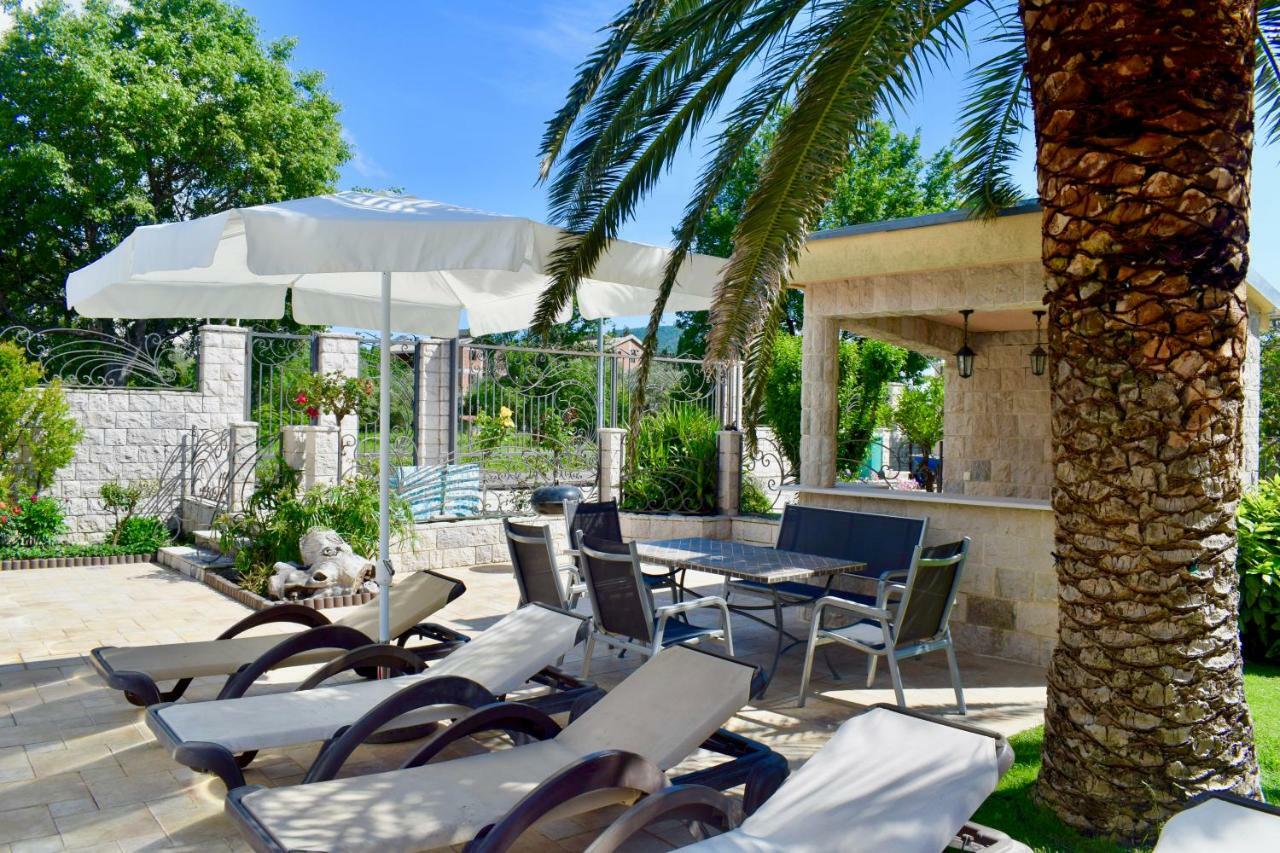 Villa Dolphin Apartments Petrovac Extérieur photo