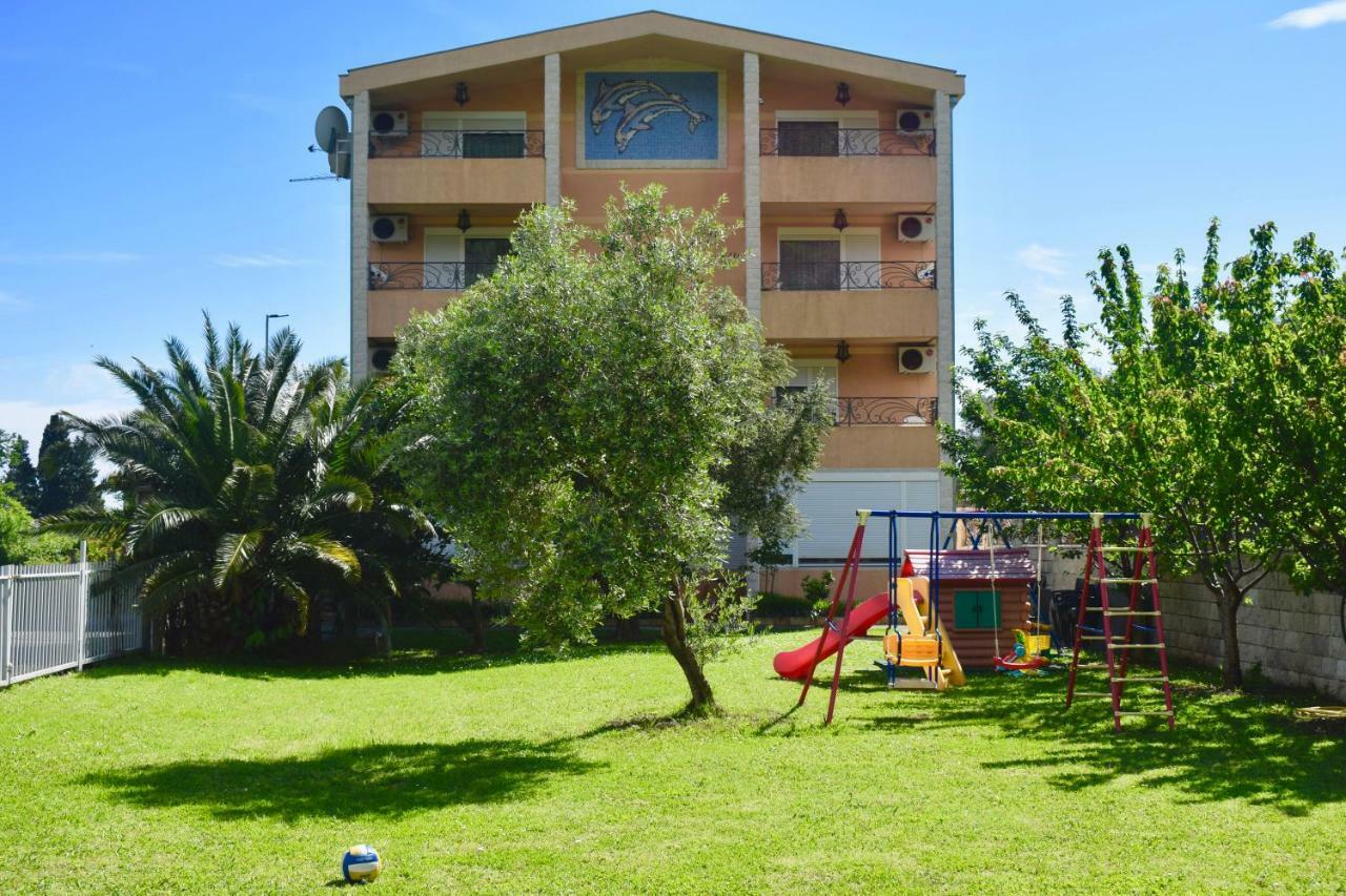 Villa Dolphin Apartments Petrovac Extérieur photo