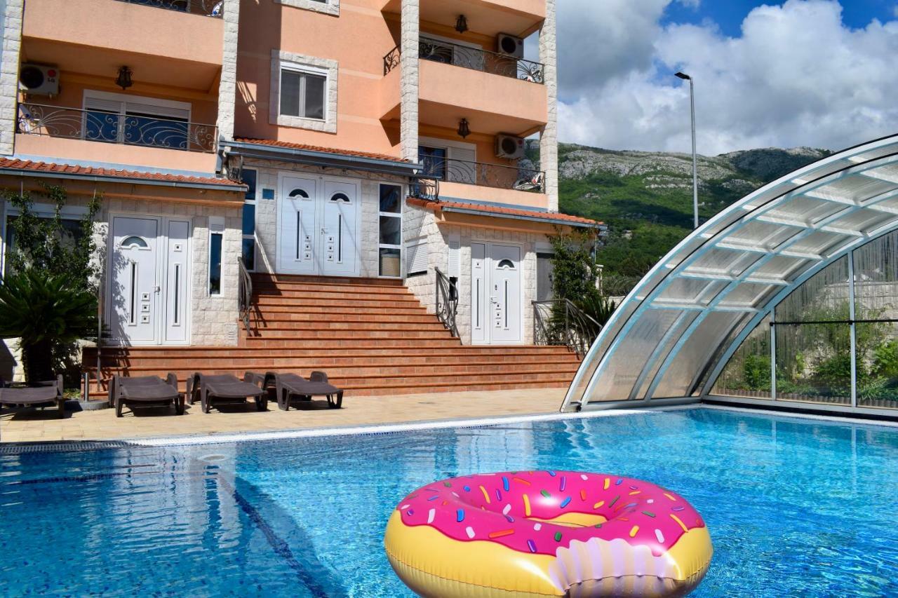 Villa Dolphin Apartments Petrovac Extérieur photo