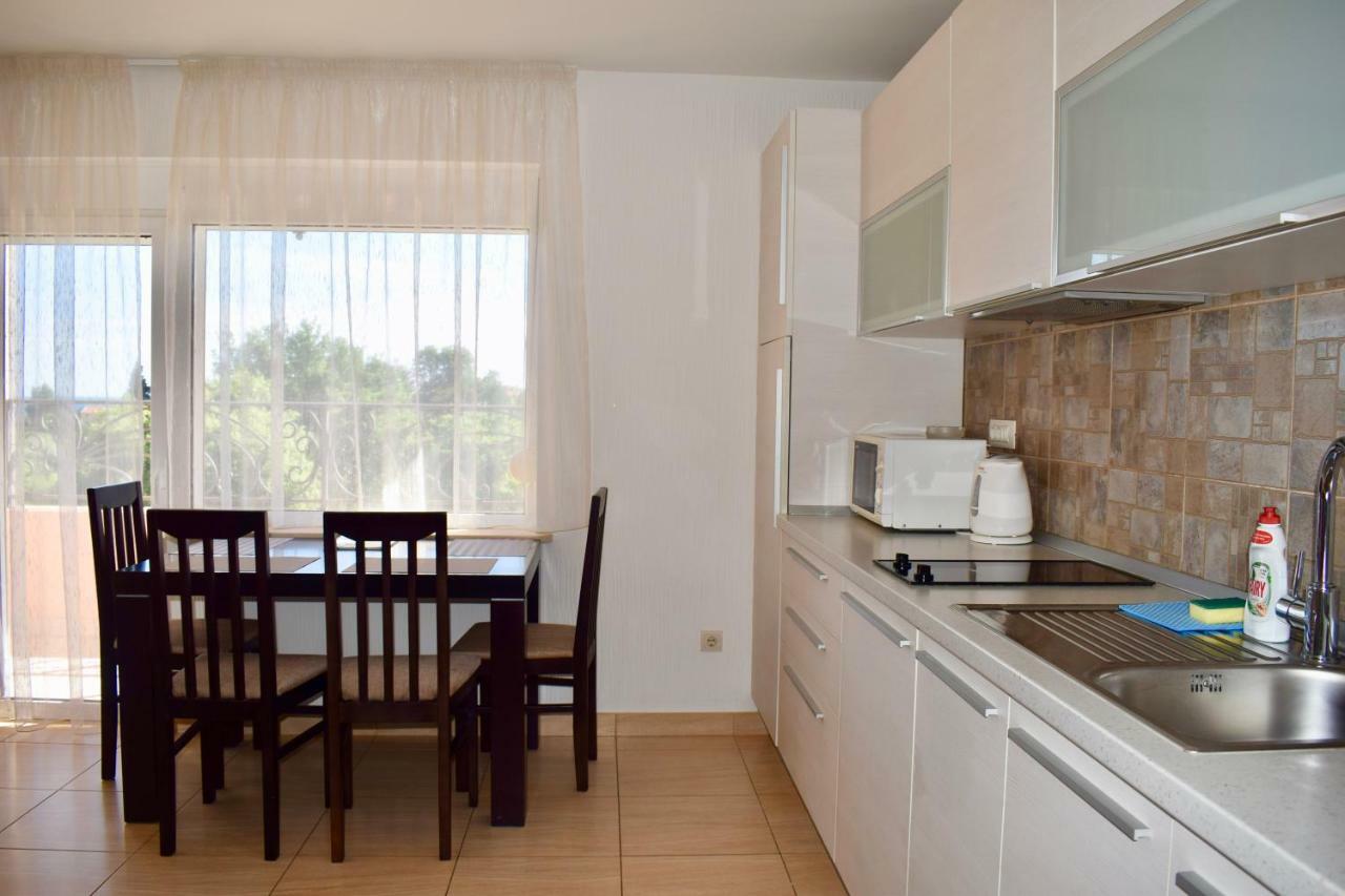Villa Dolphin Apartments Petrovac Extérieur photo