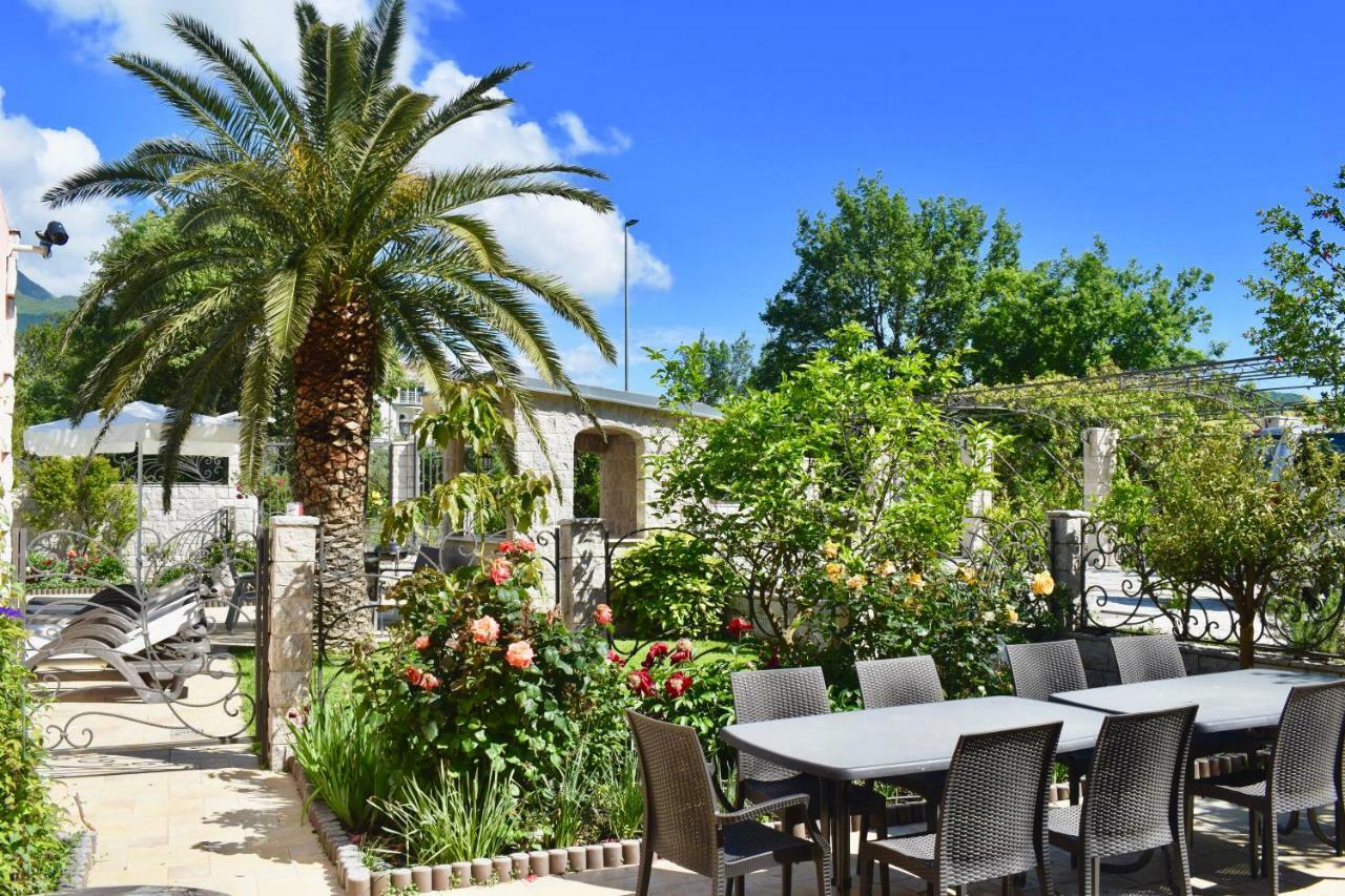 Villa Dolphin Apartments Petrovac Extérieur photo
